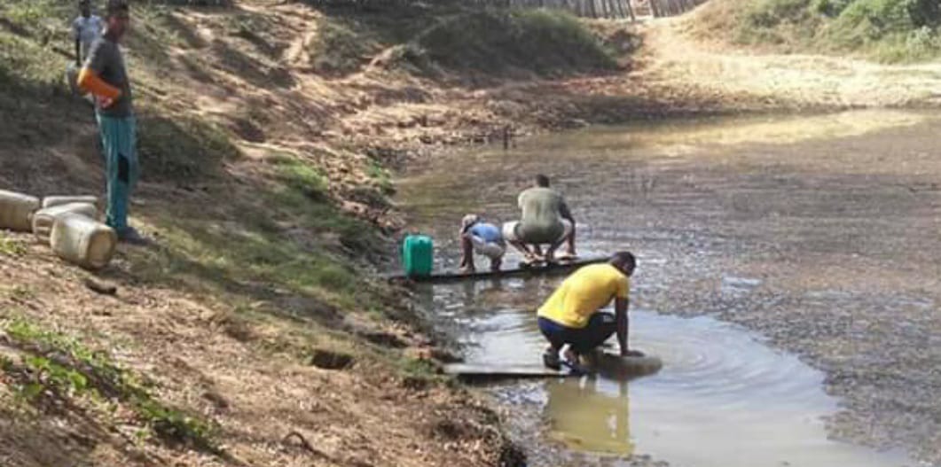 Canalete se muere de sed, la comunidad está desesperada por falta de agua potable