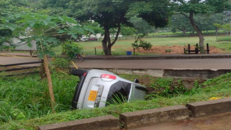 Vehículo se salió de la carretera y cayó a un canal en la vía Cereté – Ciénaga de Oro