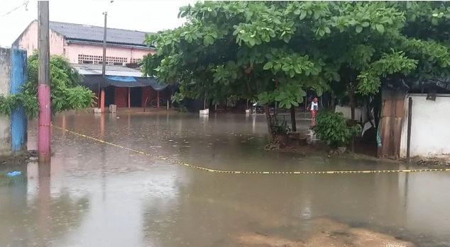 Zona urbana de Ayapel sufre los estragos de las inundaciones