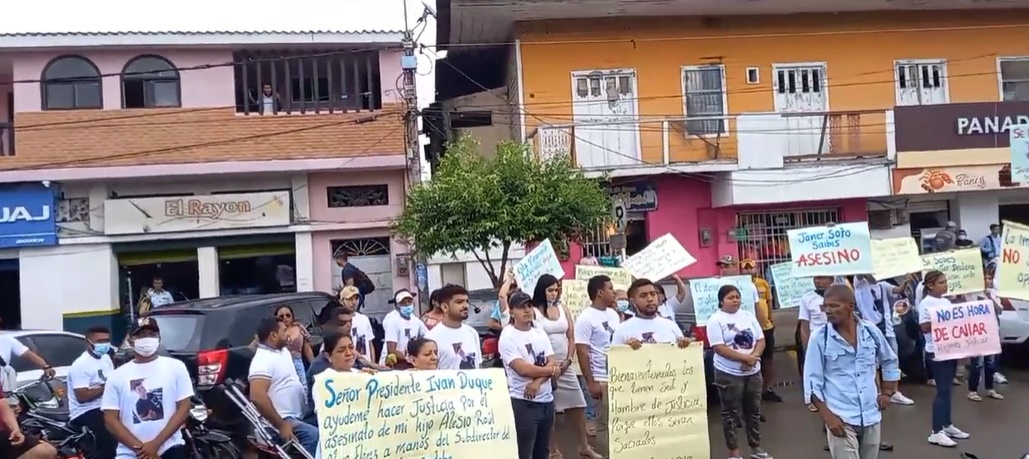 Con gran dolor, cereteanos salieron a las calles a exigir justicia por la muerte de Alesio Otero