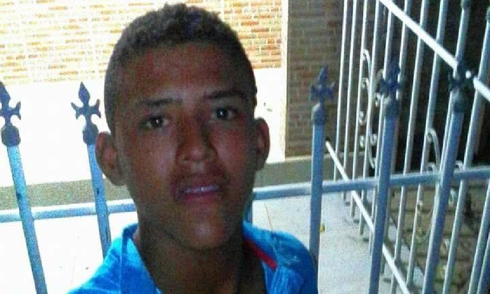 Joven de 20 años se debate entre la vida y la muerte tras accidentarse en Moñitos