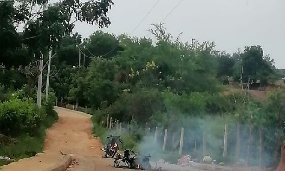 No para la quema de vehículos, le prendieron fuego a dos motos en Montelíbano