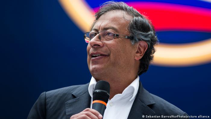 Se revive polémica de Gustavo Petro por hablar de reelección, sin ser elegido