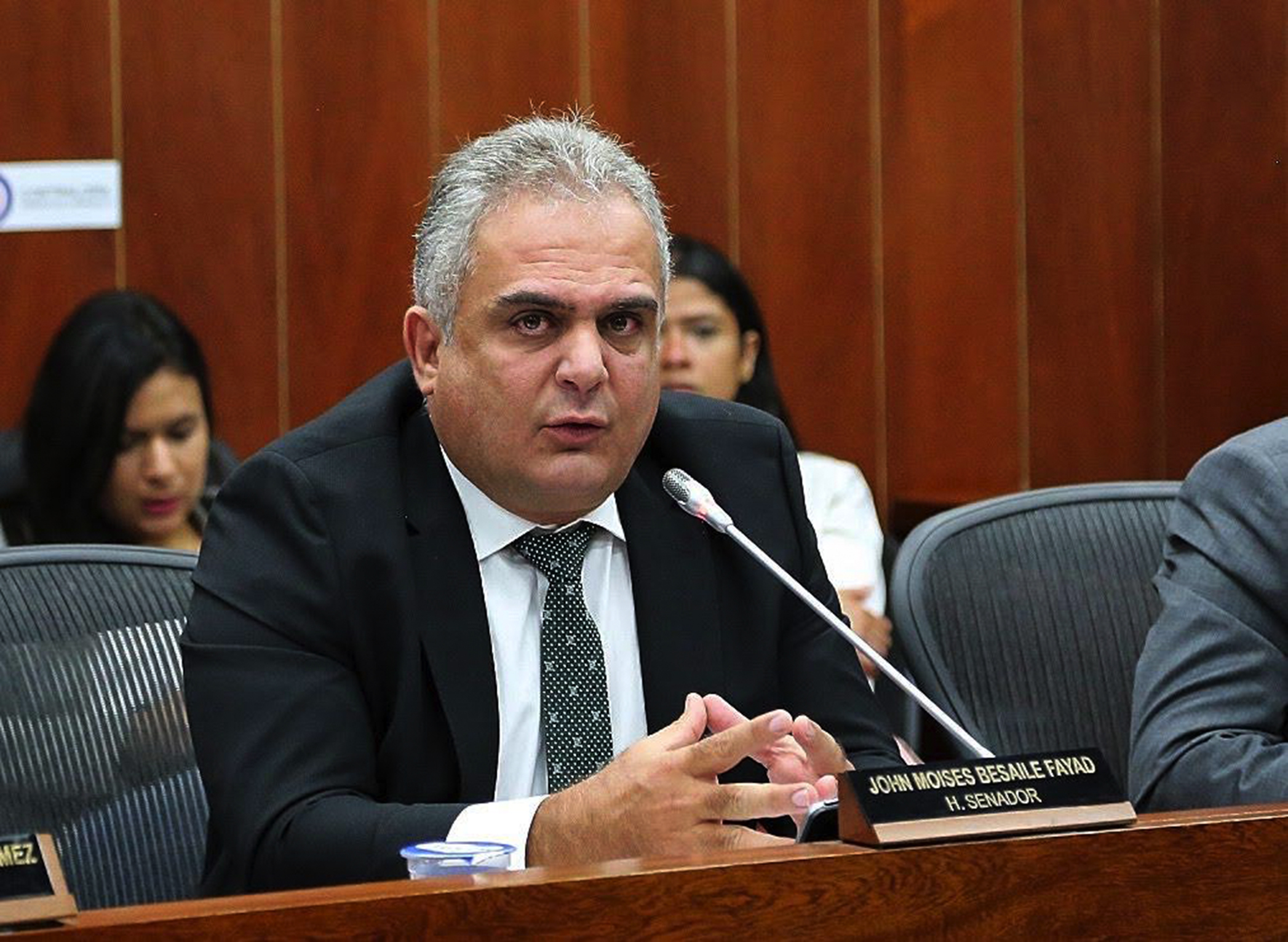 Corte Suprema llama a indagatoria al senador John Besaile por daño a recursos ambientales