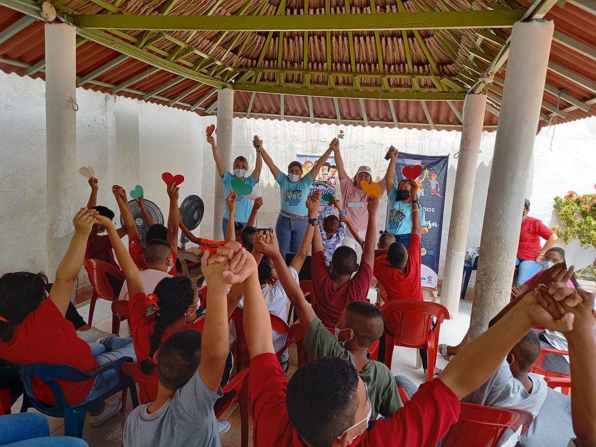 Alcaldía socializa estrategia de prevención del castigo físico a niños