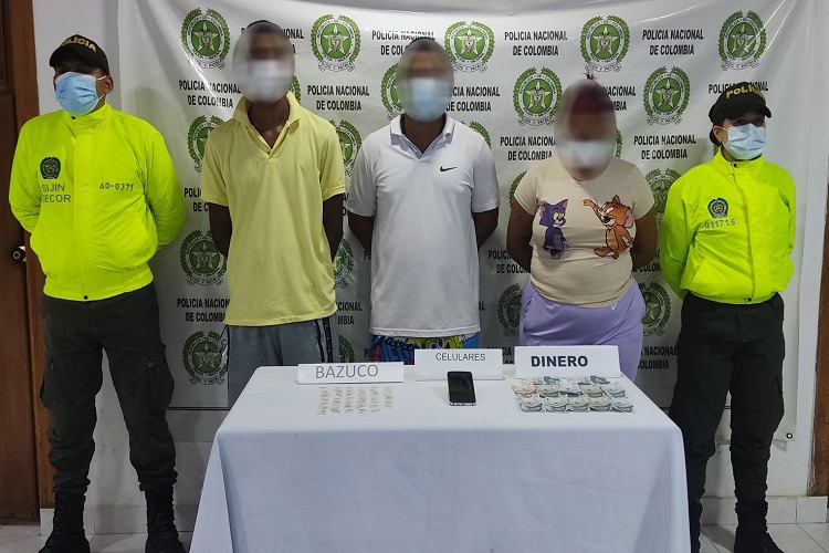 Los capturaron cargados de bazuco en Montelíbano