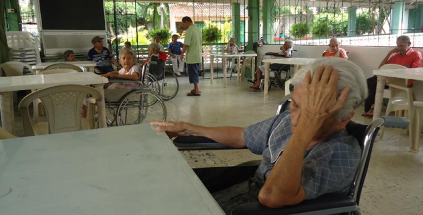 A trabajadores del Asilo de Montería les adeudan cinco meses de sueldo