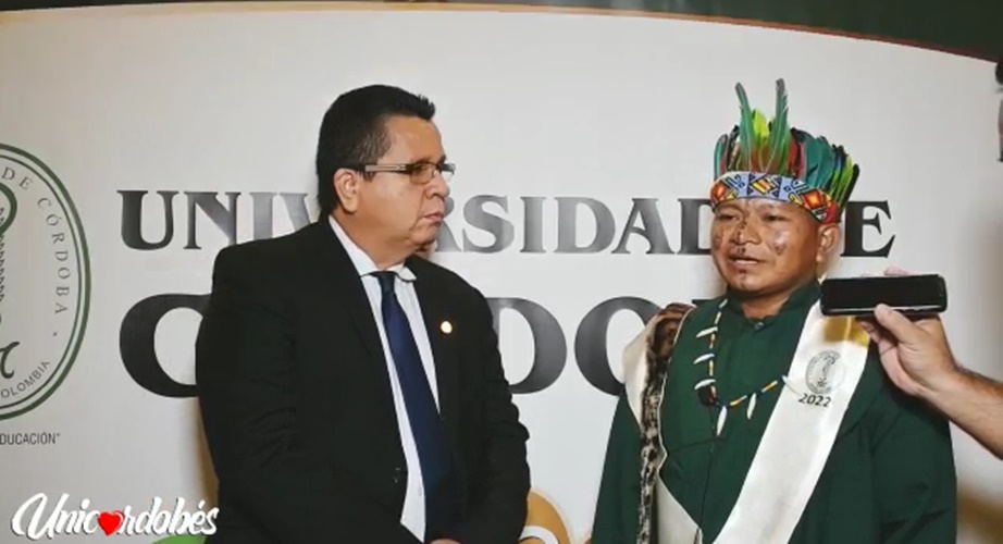 ¡Con tesis meritoria se graduó! En Unicórdoba se graduó el primer Embera