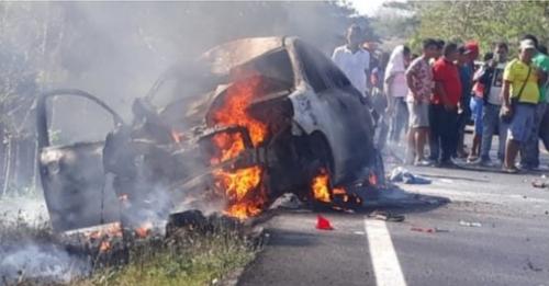 Cero y van dos: delincuentes quemaron otro vehículo en la vía Montería – Arboletes