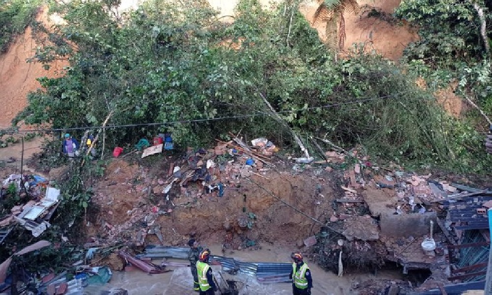 Deslizamiento de tierra dejó un adulto mayor desaparecido en Caldas, Antioquia