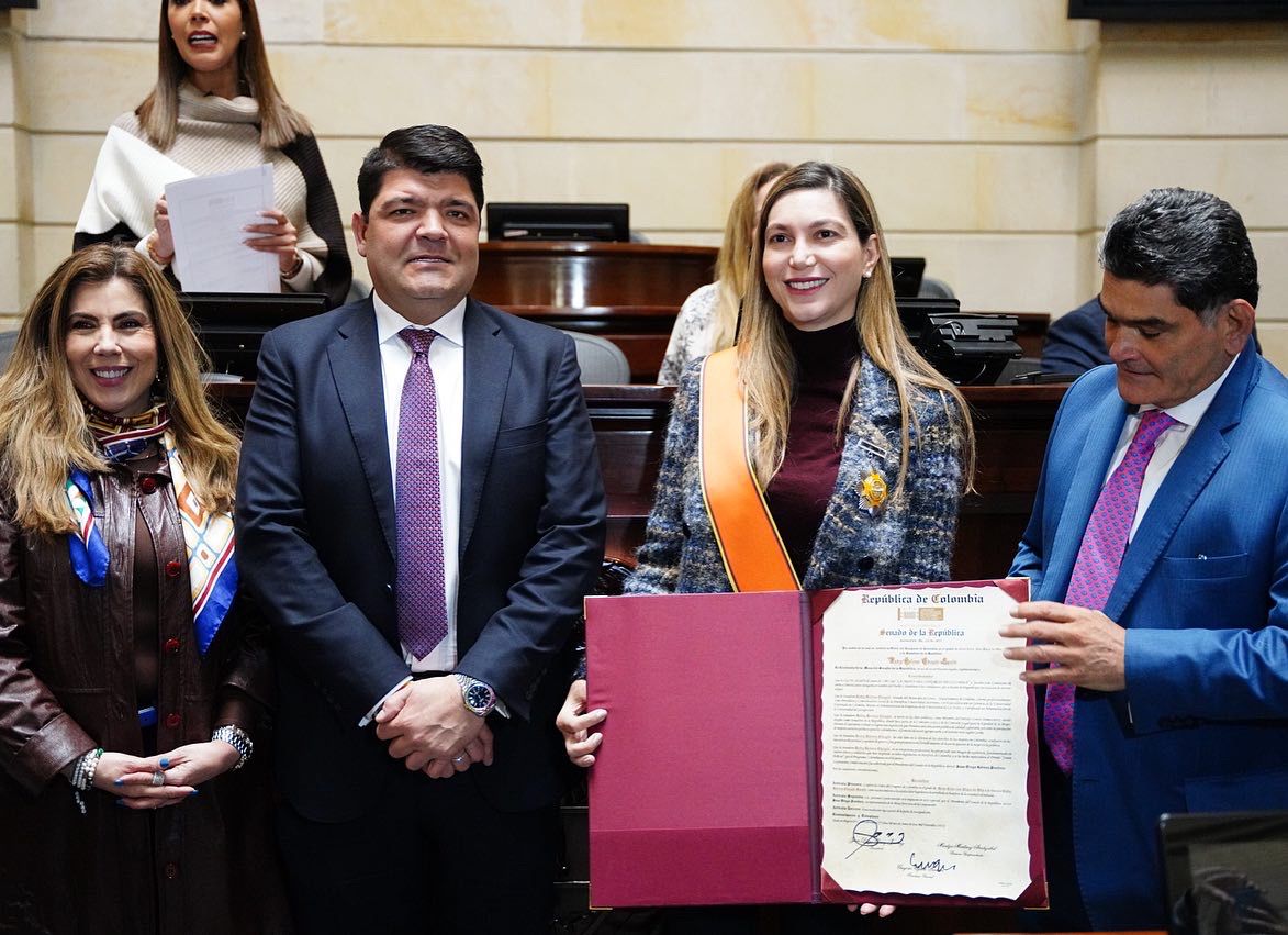 La senadora cordobesa Ruby Chagüi fue condecorada por el Senado de la República