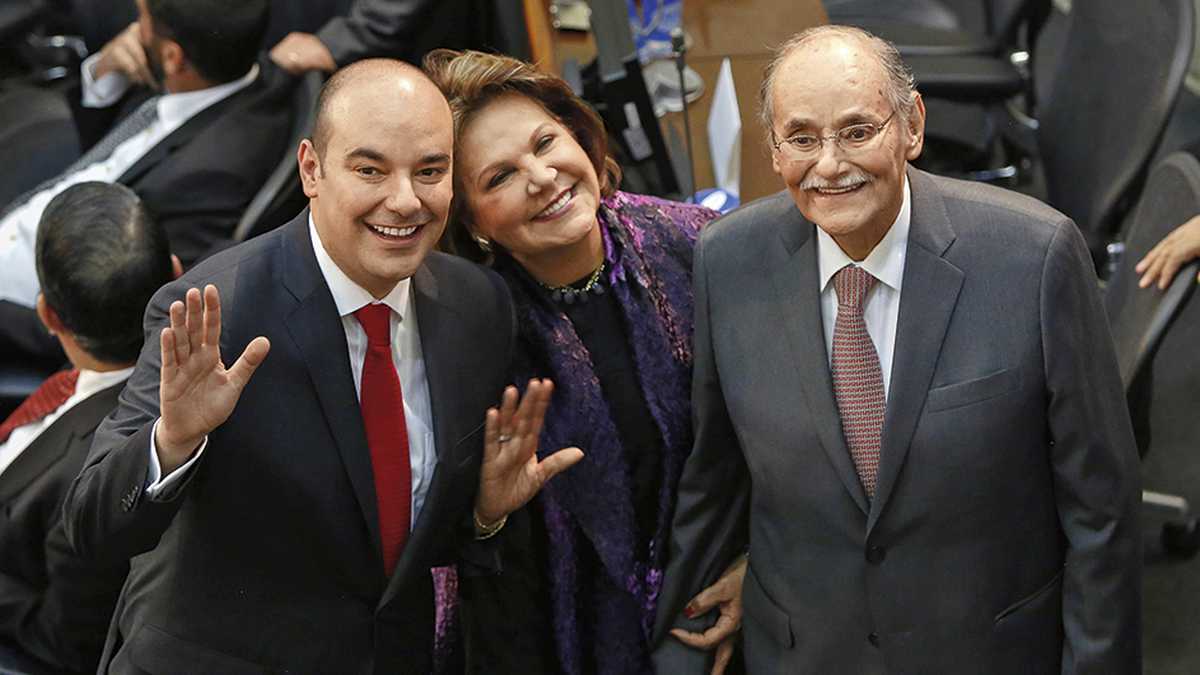 Senador Horacio Serpa denuncia amenazas contra su familia por apoyar a Rodolfo Hernández
