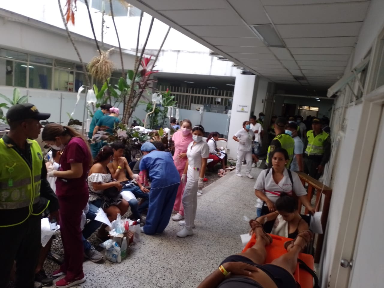 Tragedia en El Espinal: ya son 14 los muertos tras desplome de palcos en corralejas