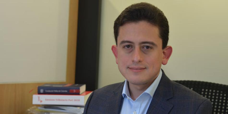 El economista Luis Carlos Reyes será el nuevo director de la DIAN