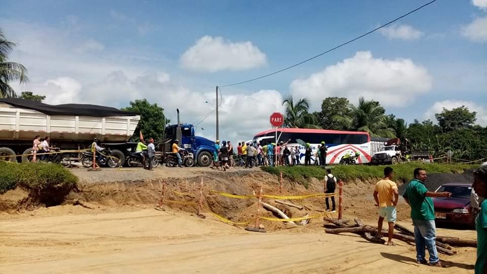 Bloqueo de doble calzada en construcción Cereté – Lorica