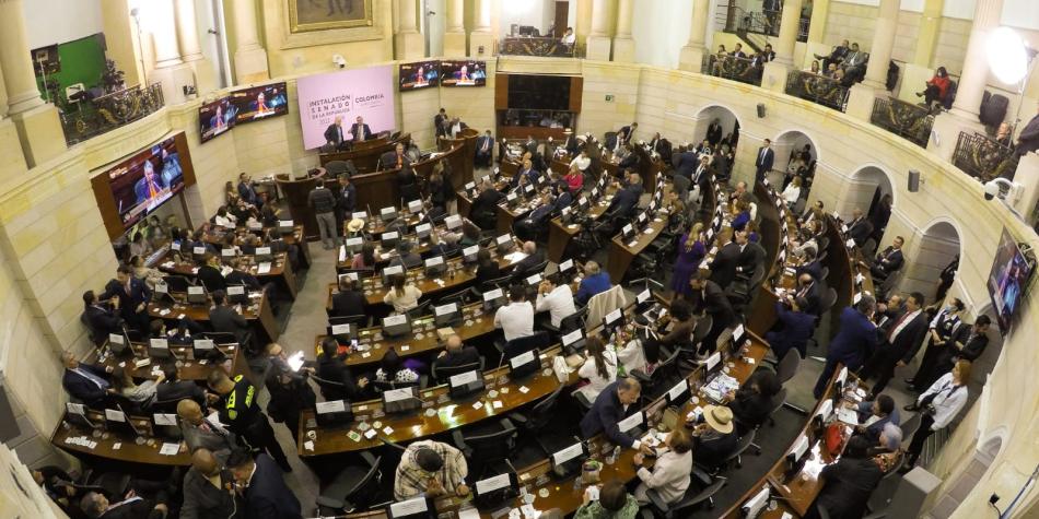 Aumentó el salario de congresistas en Colombia, ¿en cuánto quedó?