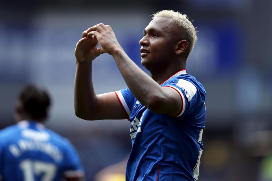 El búfalo regresó a las canchas pisando fuerte, marcó en el triunfo del Rangers