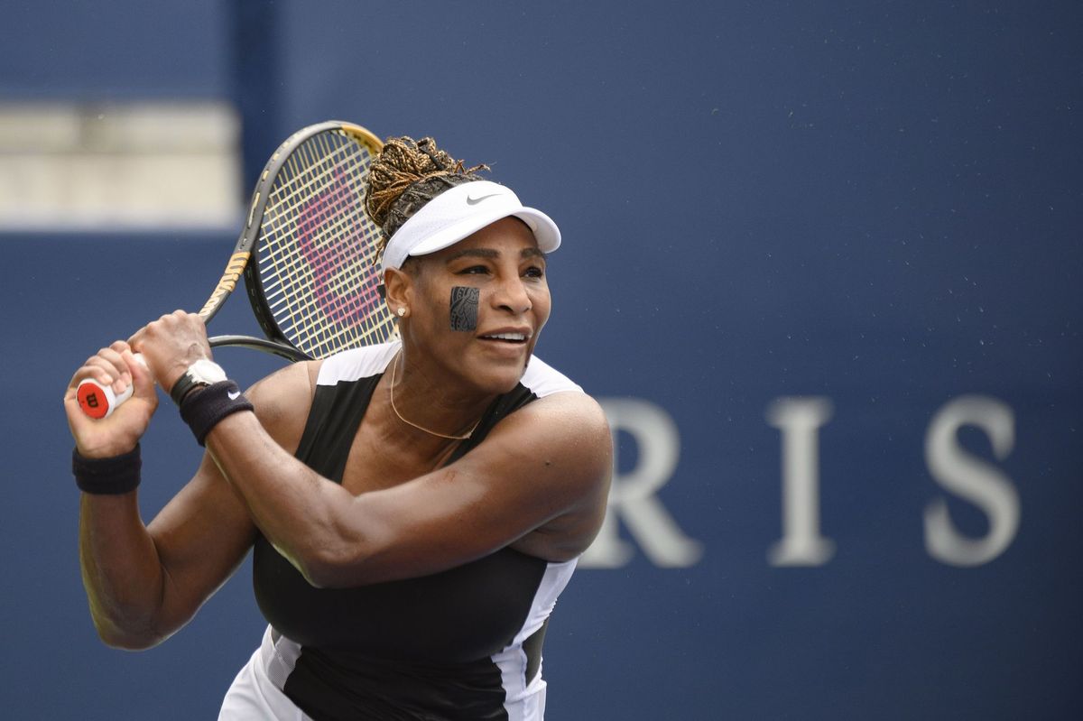 La estadounidense Serena Williams anunció su retiro del tenis