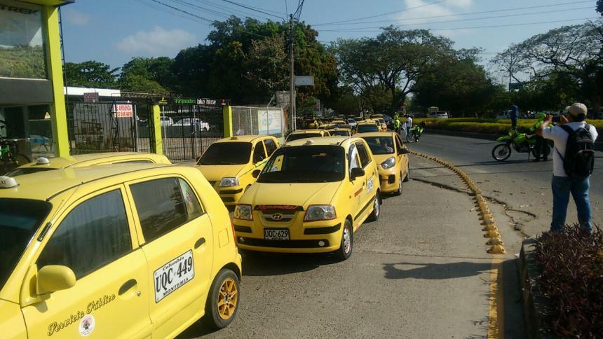 Hoy el gremio de taxistas de Montería marchará contra las ‘plataformas digitales’ y la informalidad