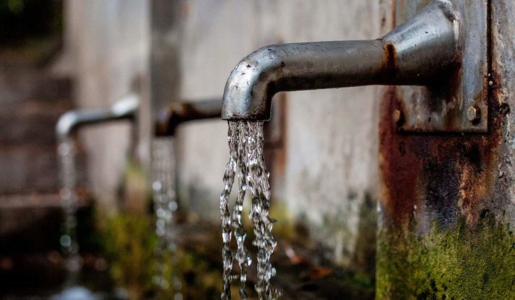 Se empezó a restablecer de manera paulatina el servicio de agua en Montería