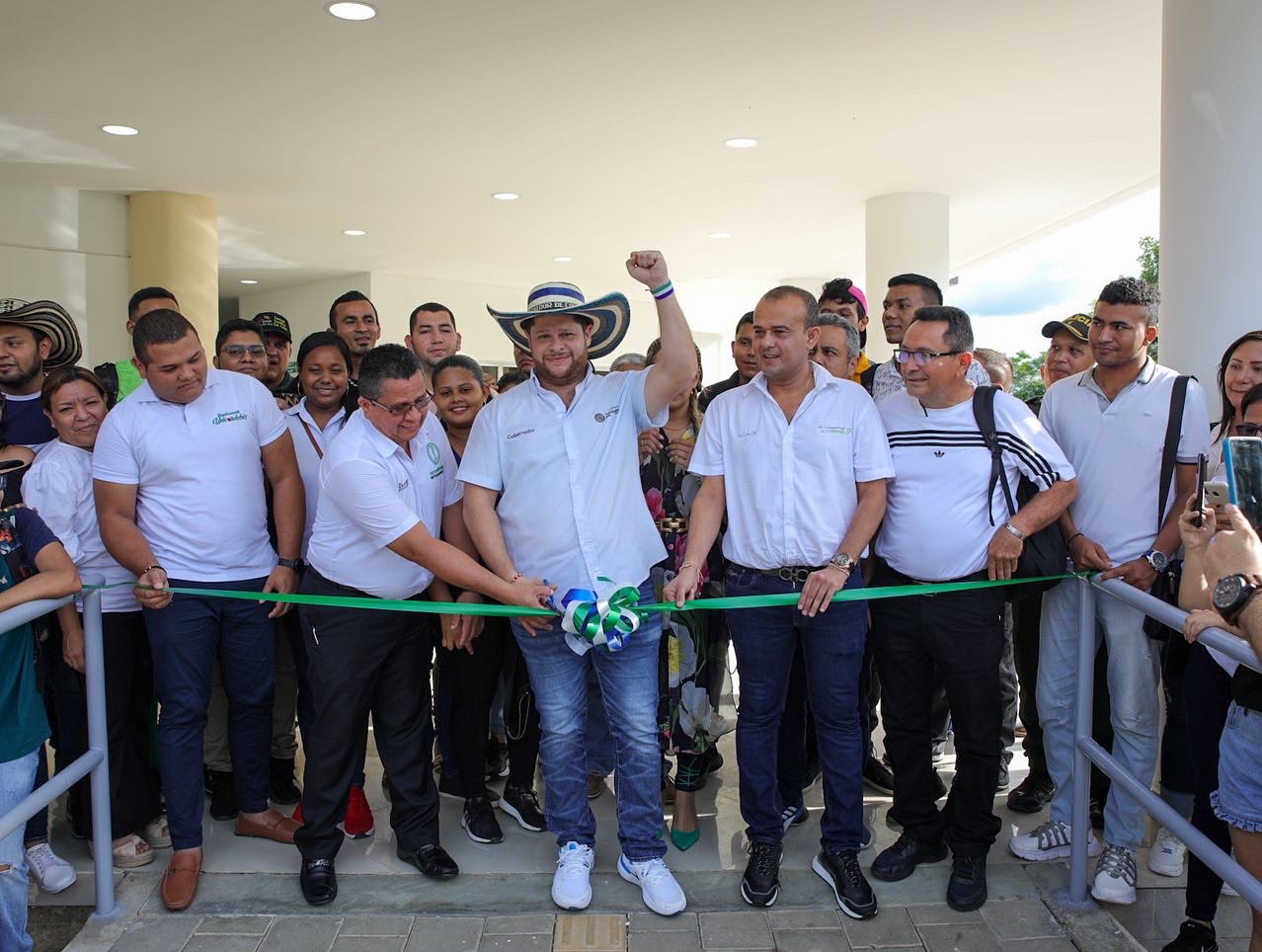 Gobernación de Córdoba entrega oficialmente sede de Unicor en Sahagún
