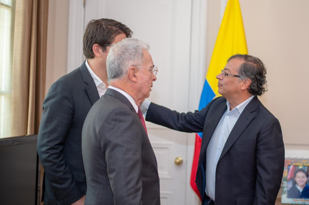 “Sin problemas”: así fue el segundo encuentro entre el presidente Petro y Álvaro Uribe