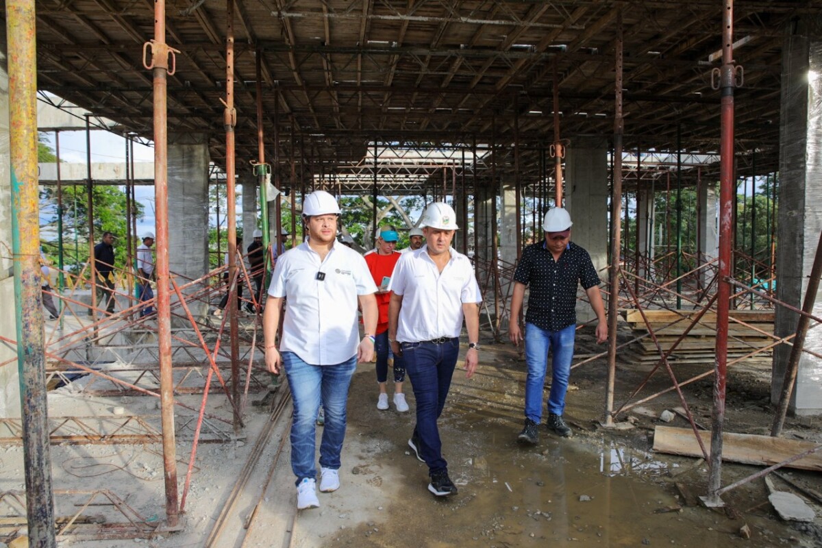 En un 48% avanzan las obras de construcción del centro cultural de Sahagún