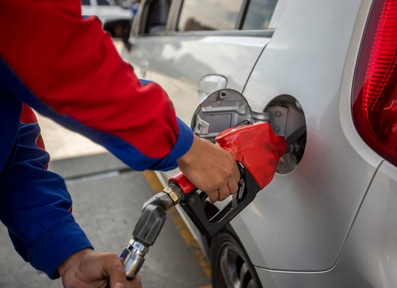 A meterse la mano al bolsillo, galón de gasolina costará entre 16 mil y 18 mil pesos