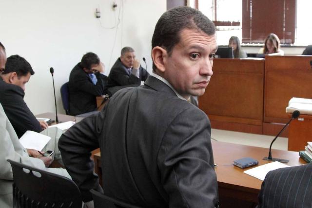 Vuelve y juega, Emilio Tapia está envuelto en otro escándalo de corrupción