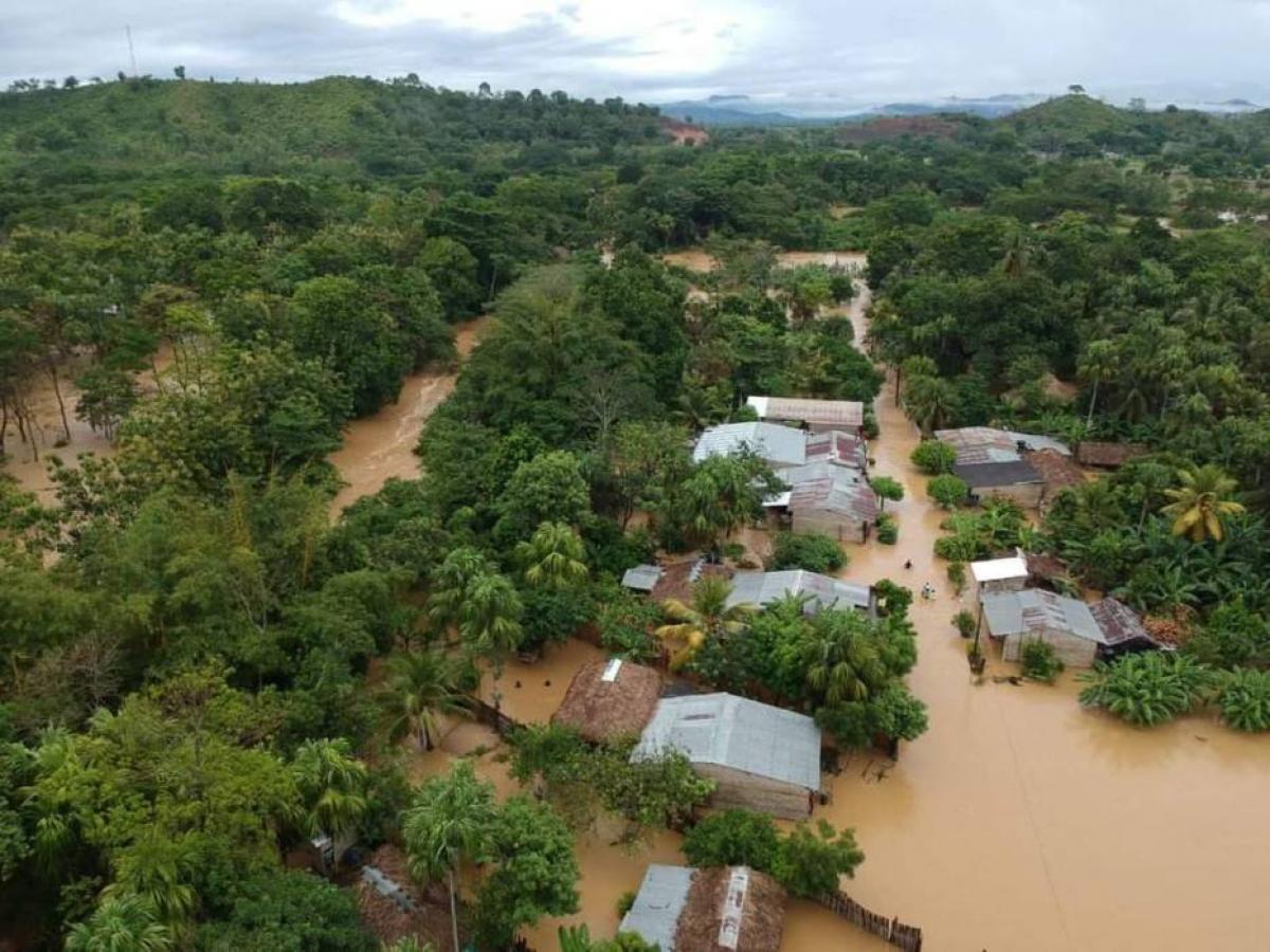 Gobernador Benítez afirma que hay más de 51 mil personas damnificadas por la ola invernal en Córdoba