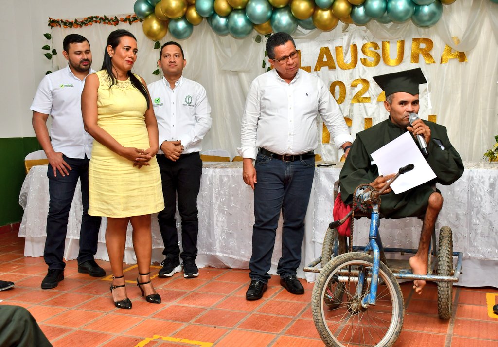 Luis Ramón le puso corazón y ‘pedaleó’ con las manos hasta aprender a leer y escribir