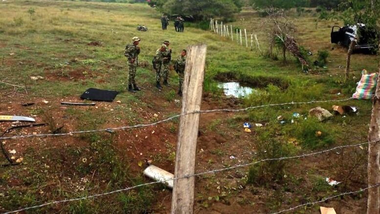 Aparatoso accidente en la vía Santa Lucia – Moñitos dejó un muerto