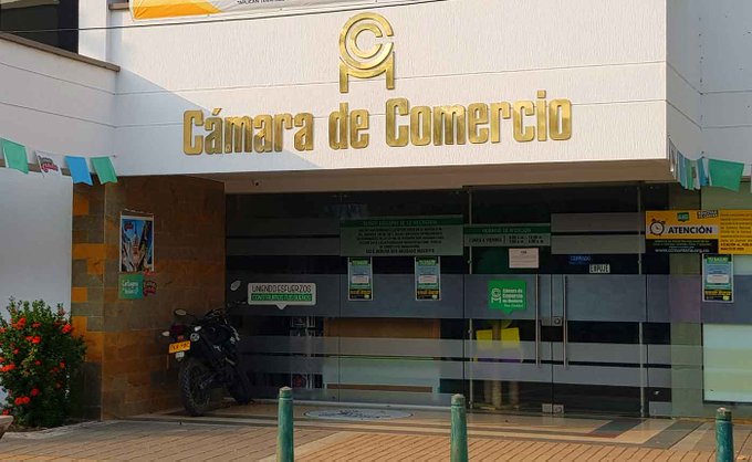 Afiliados y empresarios denuncian abuso de autoridad en el aplazamiento de elección de Junta Directiva de Cámara de Comercio