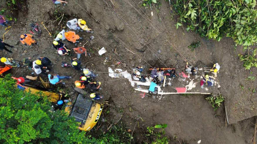 Tragedia por alud de tierra en Risaralda deja más de 30 víctimas mortales