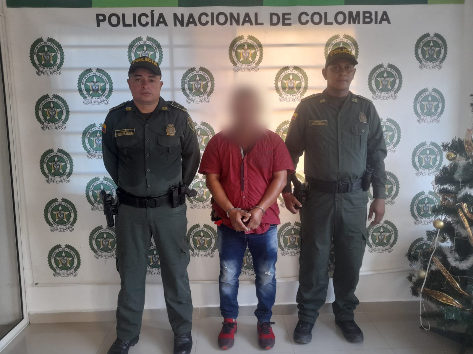 Capturado mediante orden judicial por el delito de acceso carnal abusivo con menor de 14 años en Montería