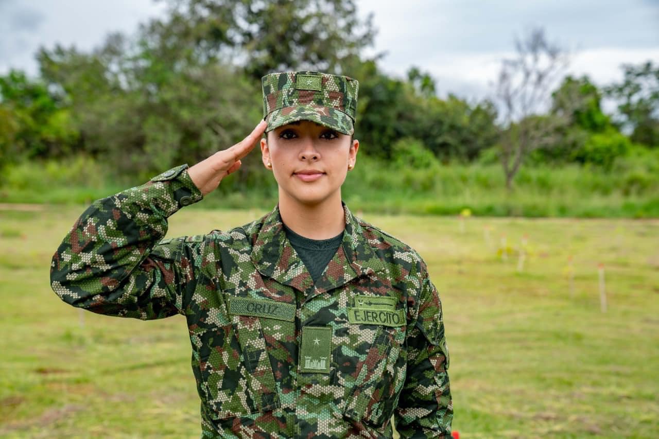 Ejército abre convocatoria para el servicio militar voluntario para mujeres