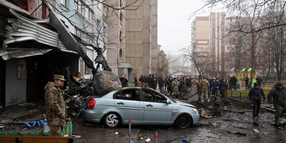 En trágico accidente de helicóptero muere el ministro del Interior de Ucrania y otras 13 personas