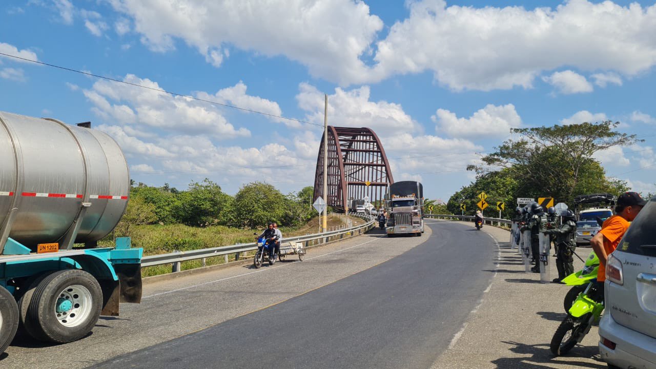 Fin del bloqueo en el puente San Jorge, estos son los acuerdos entre el Gobierno y lideres de La Mojana