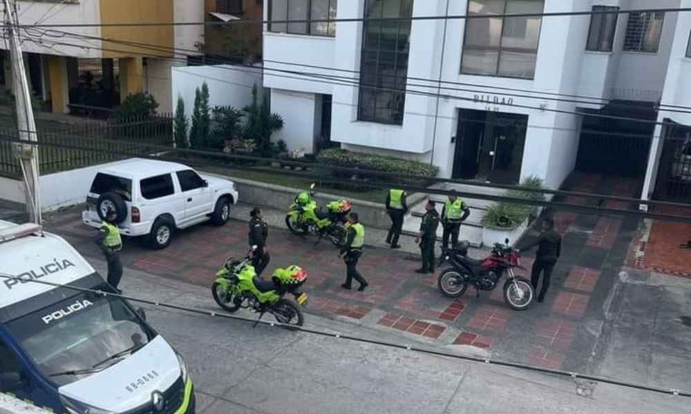 Frustran robo en El Recreo, uno de los ladrones fue capturado y 2 más escaparon