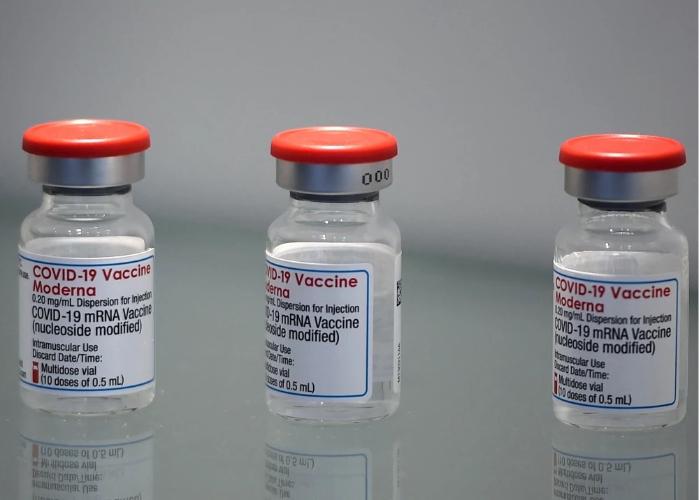 Invima aprobó vacuna Moderna contra el COVID-19 para niños de cinco meses a seis años