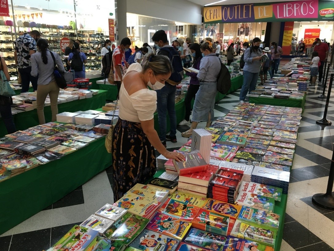El gran outlet de libros llega a Montería con más de 500.000 ejemplares