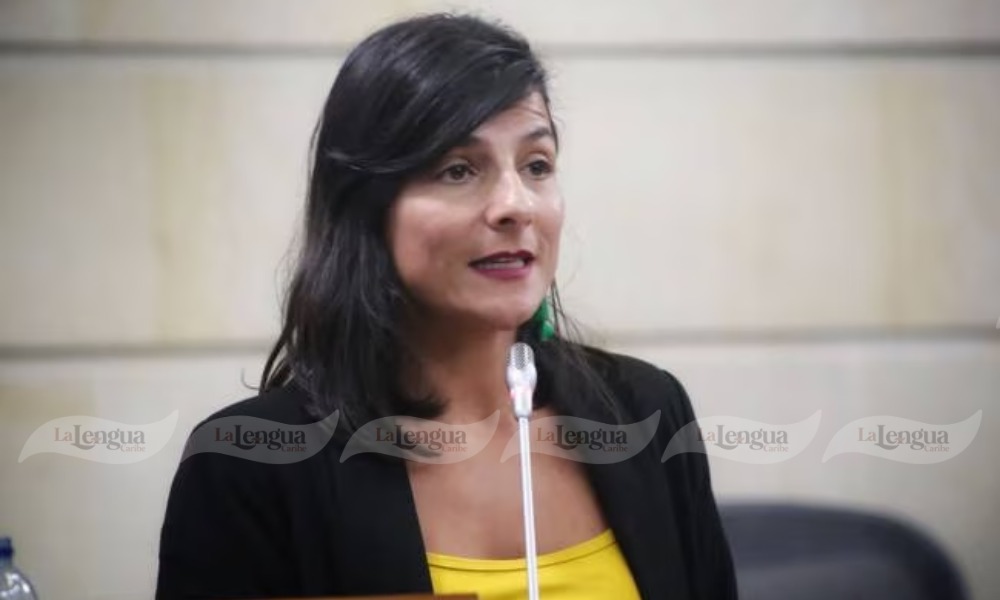 Atención: Irene Vélez superó segunda moción de censura en el Senado