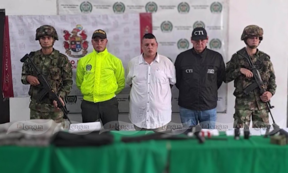 Comunidad linchó a policías con palos y piedras para evitar captura de alias ´Federico´