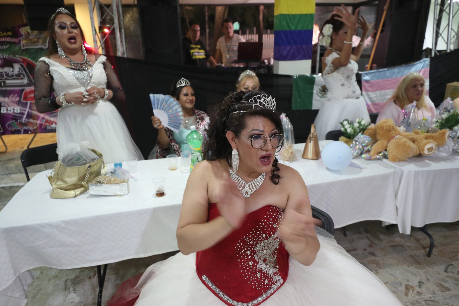 Abuelas trans celebraron su fiesta de 15 años y cumplieron su sueño