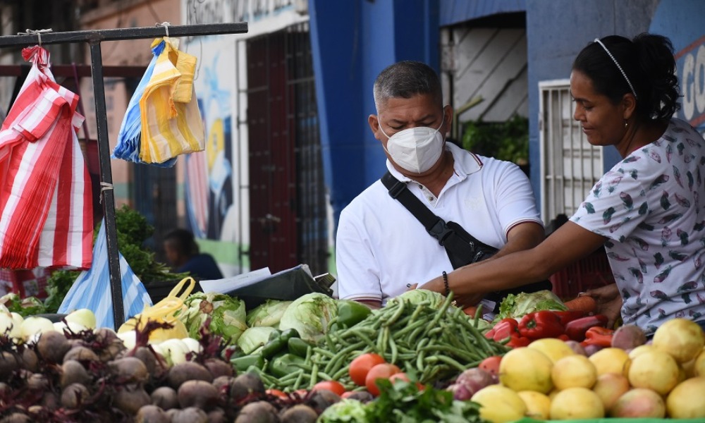 Inflación anual bajó en Colombia: se redujo el costo de vida