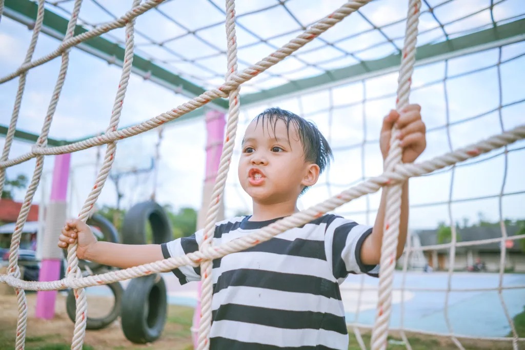 El sudor excesivo y el mal olor en los niños tiene solución: empresa en Sincelejo creó desodorantes infantiles