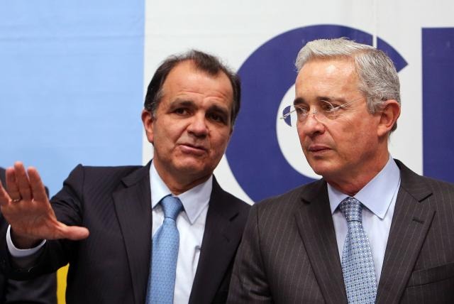 Uribe dice que escandaló de Óscar Iván Zuluaga es una ‘tragedia’