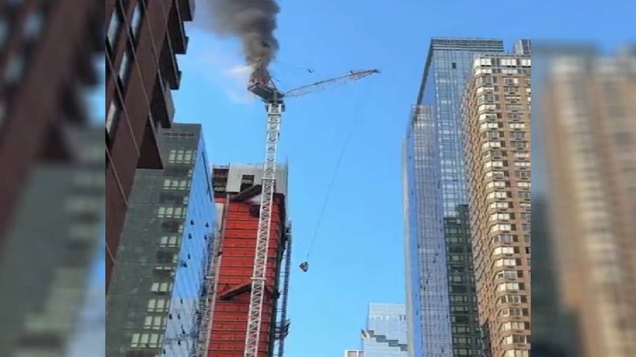 Terror en Manhattan: colapsó una grúa en plena calle, dejó varios heridos