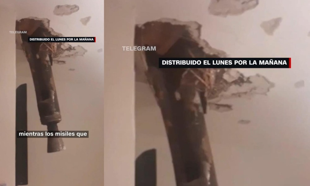 Qué miedo, misil sin estallar quedó incrustado en el techo de un apartamento de Israel