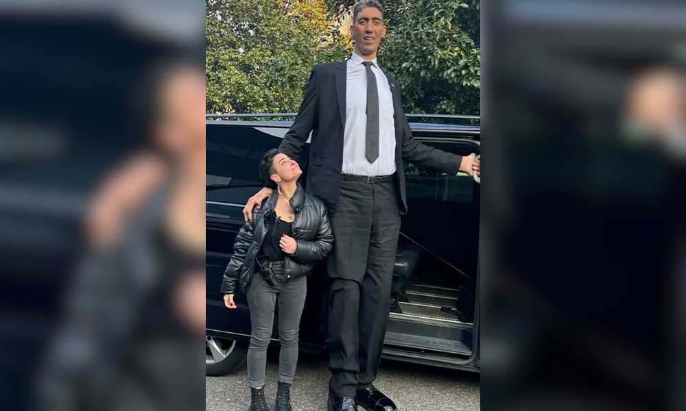 ¡Impresionante! Conozca al hombre más alto del mundo y cuánto mide